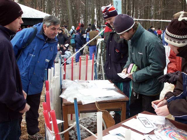 2003 — Atmosféra