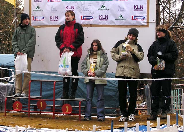 2003 — na stupních vítězů — Machútová Lucie, Panchártková Jana, Mrštíková Květa, Hausvaterová Pavla, Krčálová Veronika