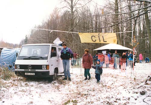 1998 — Atmosféra